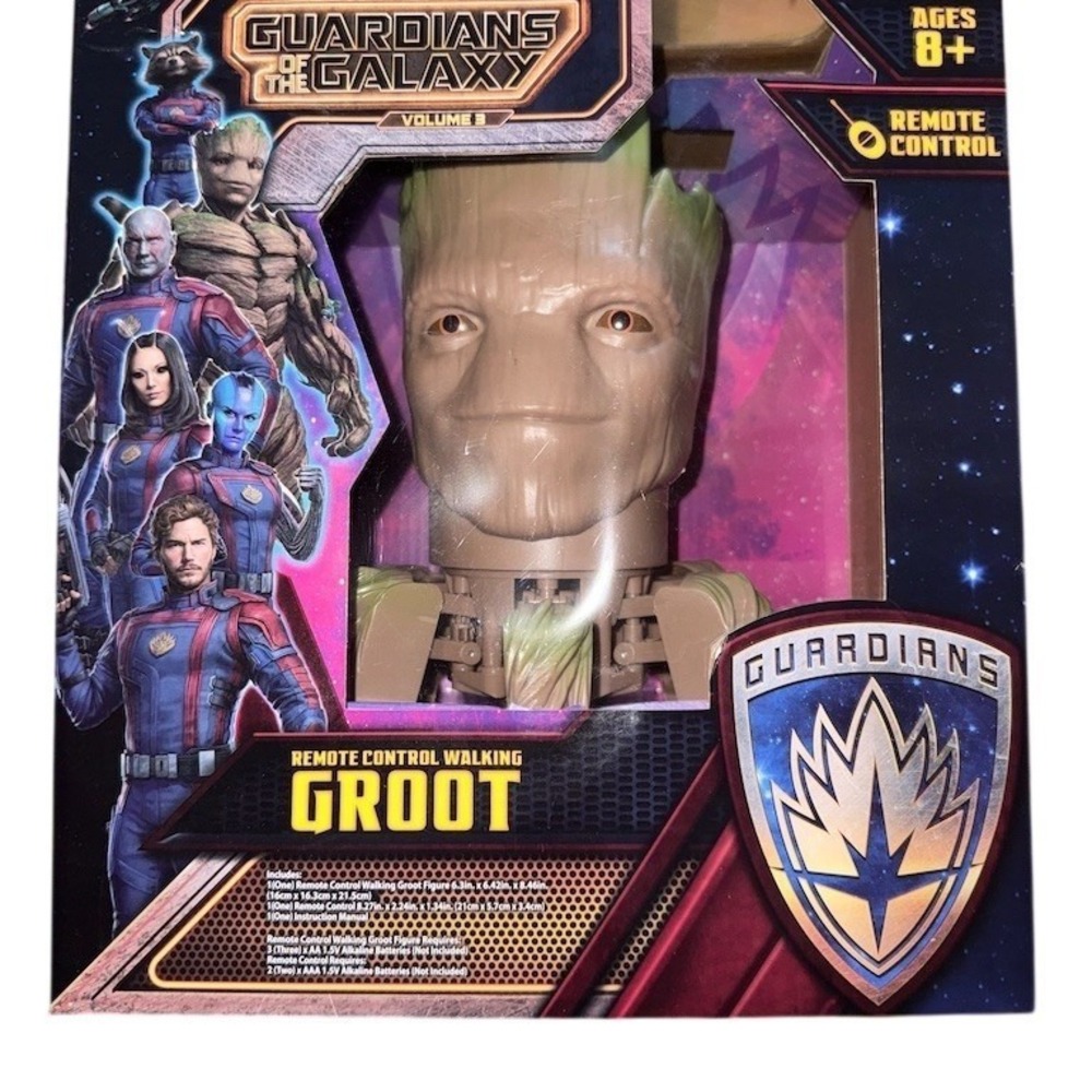 Marvel Studios‎ Guardians of the Galaxy Vol. 3 Walking Groot Figure w/remote NIB